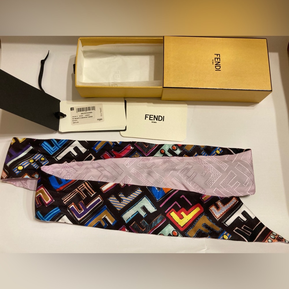 Fendi Fun Wrappy Silk 120 cm Bandeau Neck Scarf